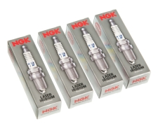 4 x NGK Iridium Spark Plugs IFR6T11