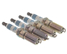 VX220 Z22SE NGK Platinium Spark Plugs